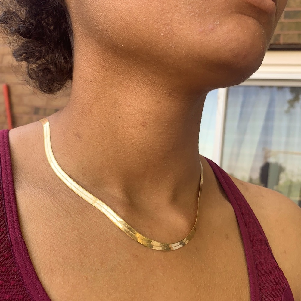 14k Italy herringbone necklace gold